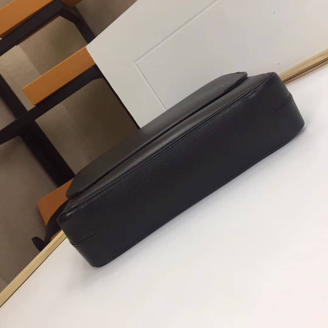 Louis Vuitton Roman PM Taiga Line Shoulder Bag Replica M30619