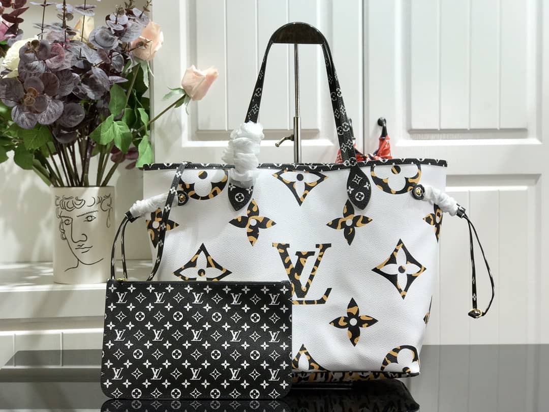 Louis Vuitton Monogram Canvas Neverfull MM Bag Replica White M41177