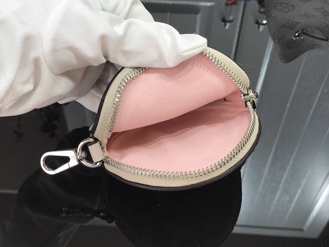 Louis Vuitton Bella Mahina Magnolia Leather Replica Bag M57068 Beige