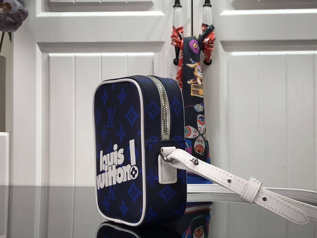 Louis Vuitton Danube PPM Street Style Messenger Shoulder Bag