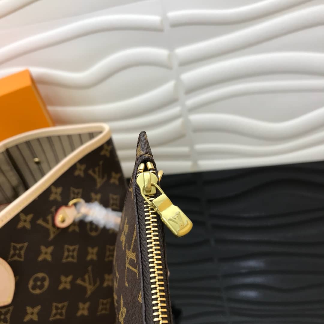 Louis Vuitton Neverfull Dupe Monogram GM Shoulder Bag M40990