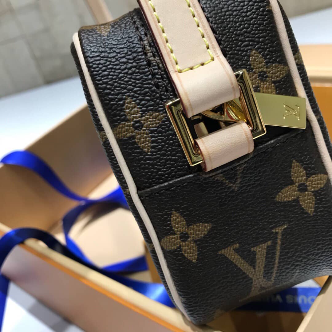 Louis Vuitton Cite Pochette Monogram Canvas Replica Bag