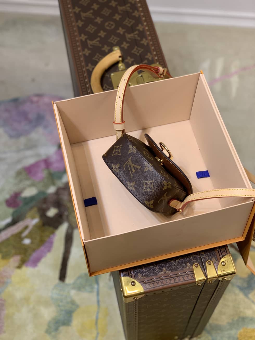 Louis Vuitton Monogram Bebe Saint Cloud M51245 Replica Messenger Bag