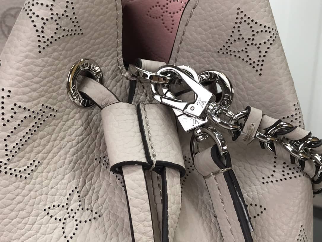 Louis Vuitton Bella Mahina Magnolia Leather Replica Bag M57068 Beige