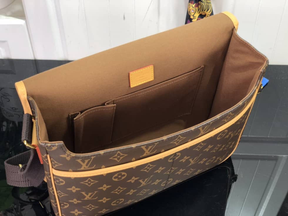 Louis Vuitton Monogram Messenger Bosphore GM M40105 Replica Shoulder Bag