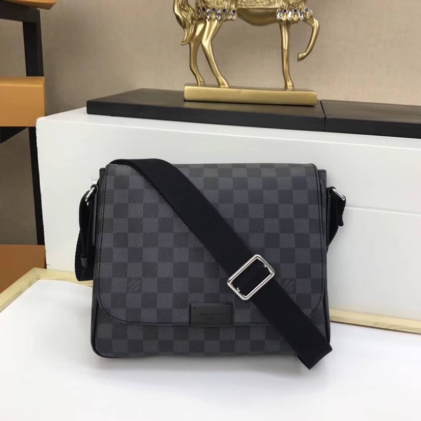 Louis Vuitton District PM Damier Graphite Replica Shoulder Bag N41260