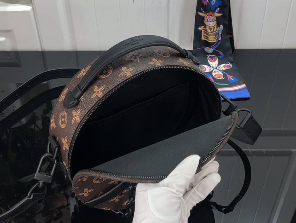 Louis Vuitton Wheel Box Monogram Brown M59706 Replica Crossbody Bag