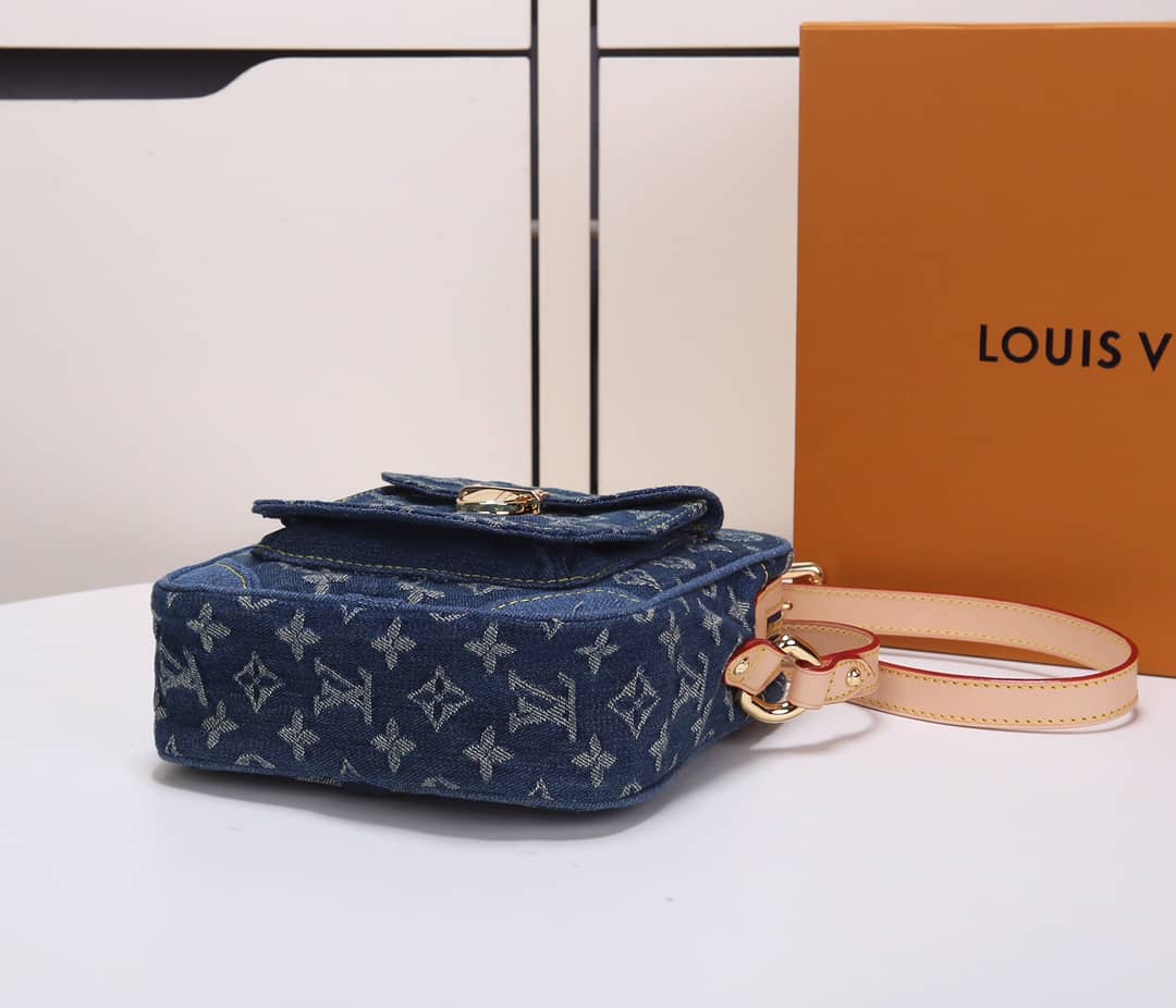 Louis Vuitton Monogram Denim Replica Camera Bag M95348