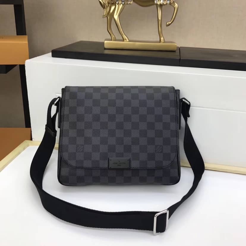 Louis Vuitton District PM Damier Graphite Replica Shoulder Bag N41260