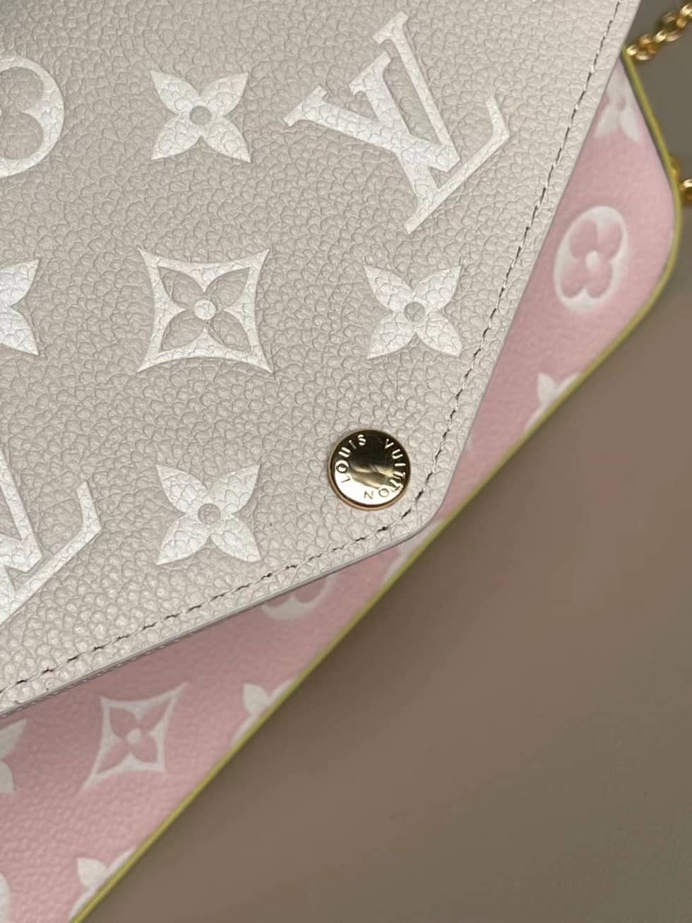 Louis Vuitton Pochette Felicie Monogram Empreinte Pink Beige M81359 Replica