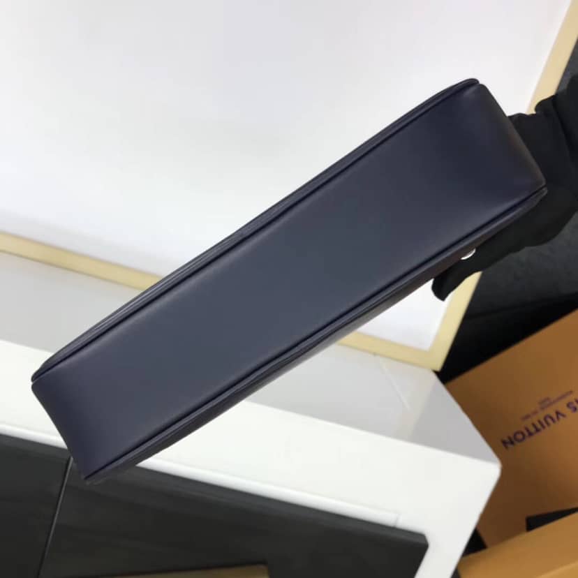 Louis Vuitton Kasai Clutch Epi Leather Replica Blue M51726