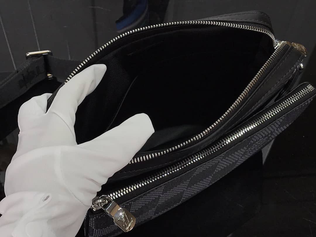 Louis Vuitton Virgil Abloh Trio Multi Messenger Bag Replica Gray M69443