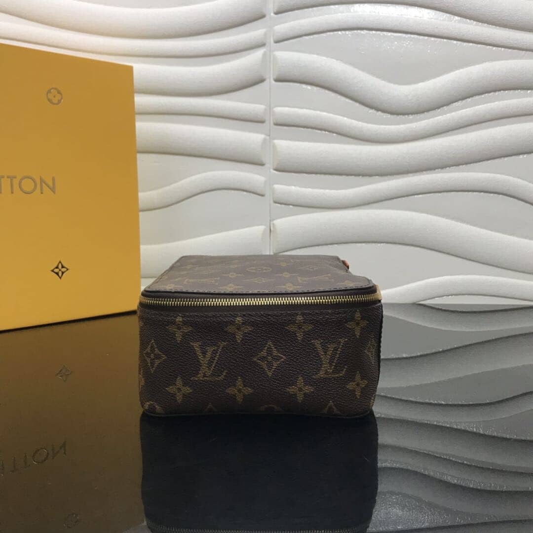 Louis Vuitton Monogram Packing Cube PM Replica