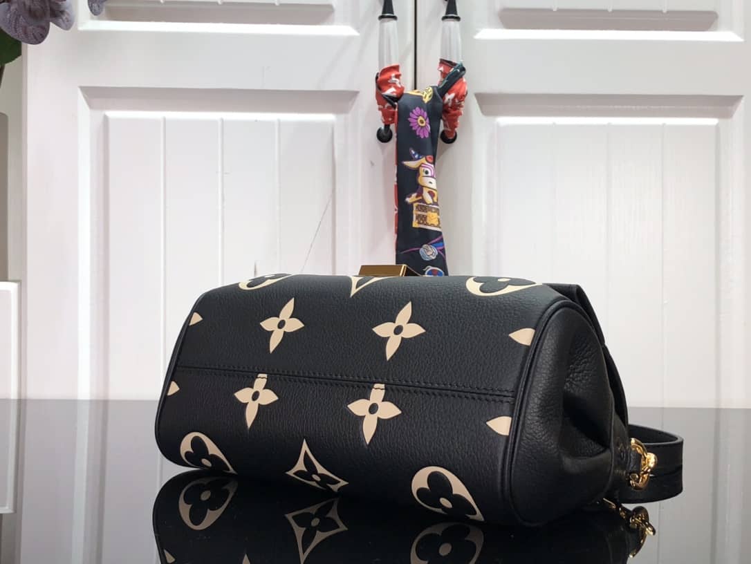 Louis Vuitton Favorite Monogram Empreinte Leather Replica Shoulder Bag Black M45836