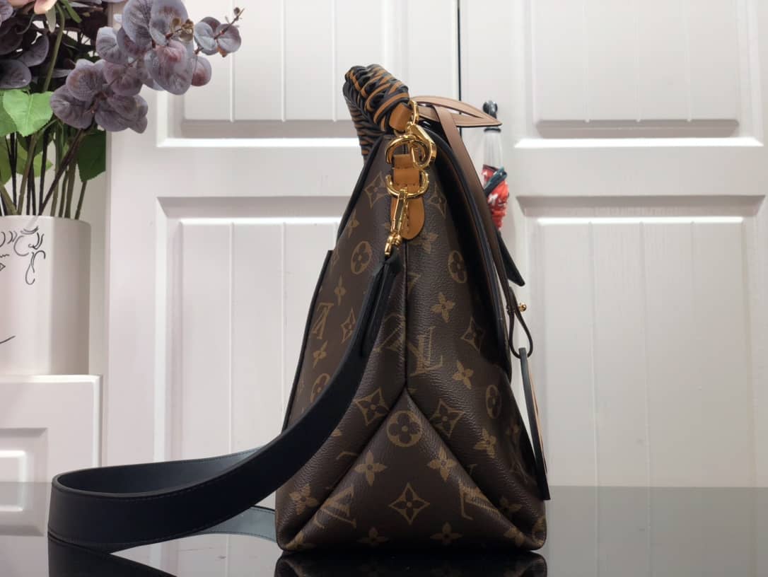 Louis Vuitton Beaubourg MM Bag Monogram Canvas Replica M43953