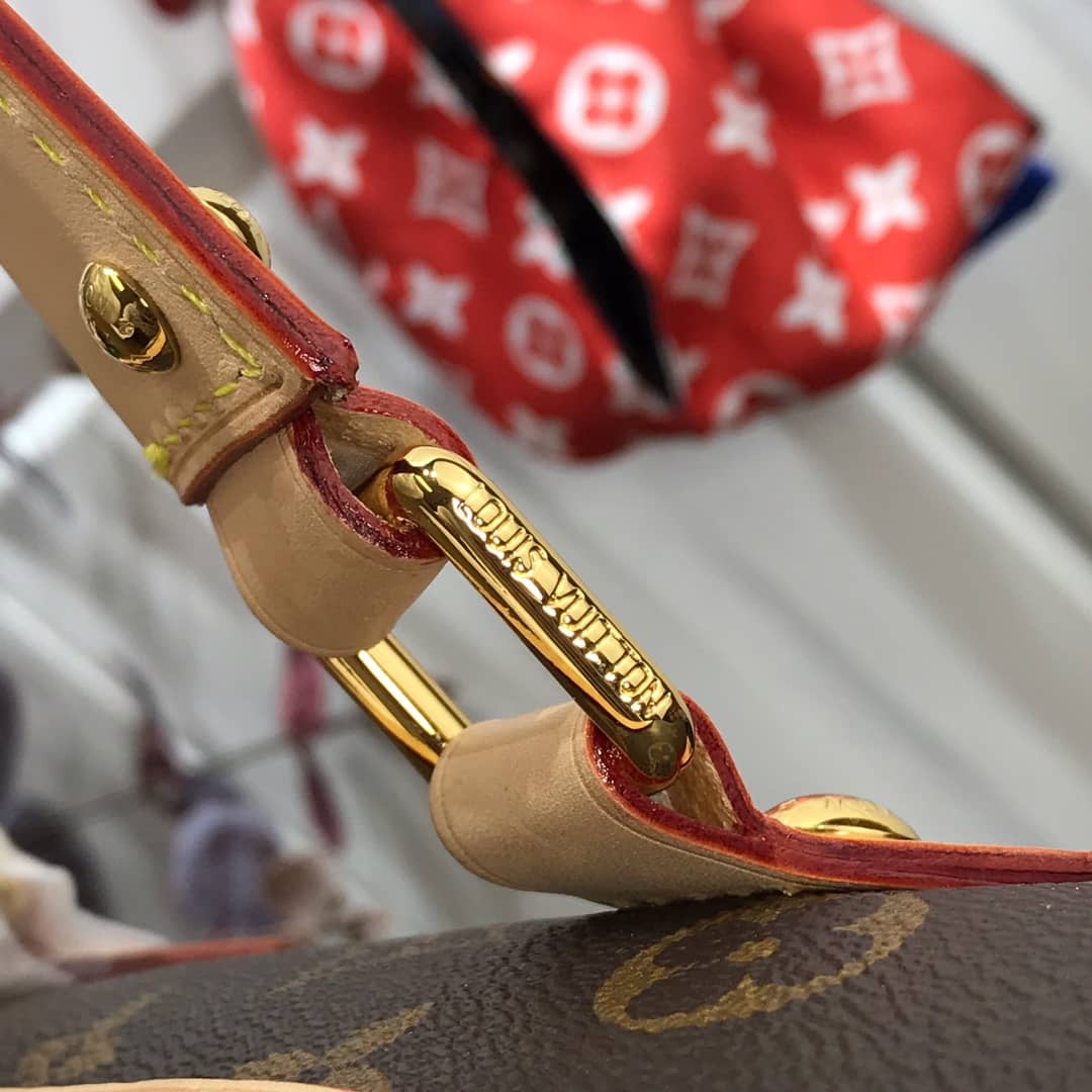 Louis Vuitton Monogram Retiro PM 2way Replica Shoulder Bag M40325