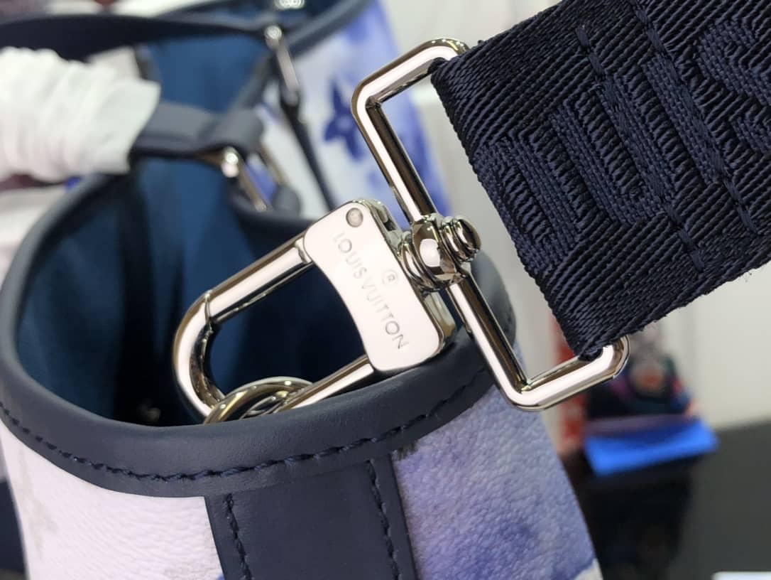 Louis Vuitton Weekend GM Watercolor Monogram Replica Tote Blue M45754