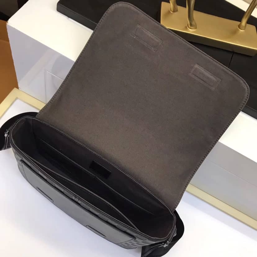 Louis Vuitton Damier Infini District PM Mens Shoulder Bag Replica N41286