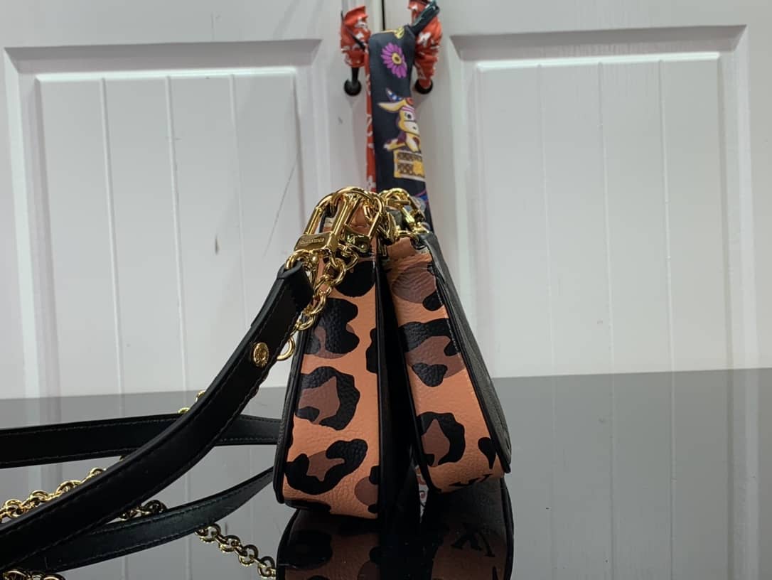 Louis Vuitton Pochette Monogram Empreinte Cowhide Leather Replica Crossbody Bag Black M45777