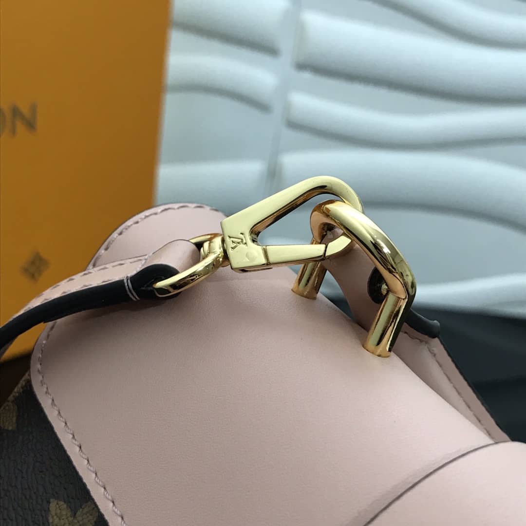 Louis Vuitton Locky BB Replica Crossbody Handbag Pink M44321