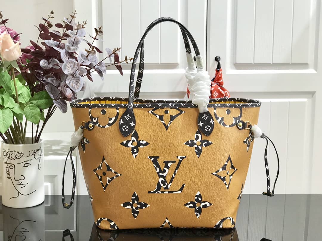 Louis Vuitton Monogram Giant Jungle Neverfull MM Bag Replica Yellow M40995