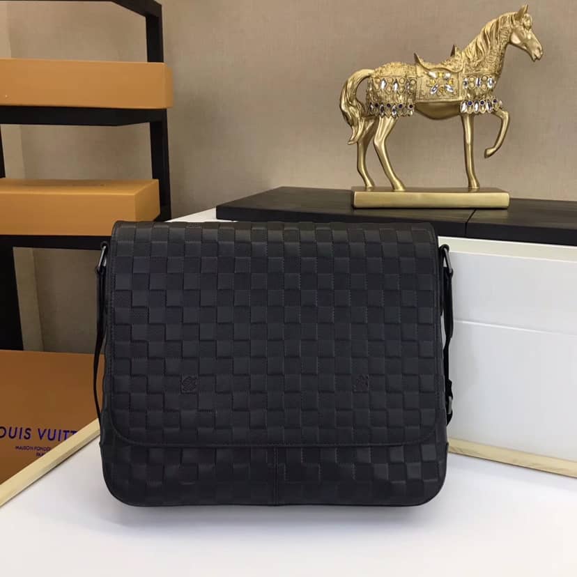 Louis Vuitton District MM Damier Anfini Replica Shoulder Bag N41284