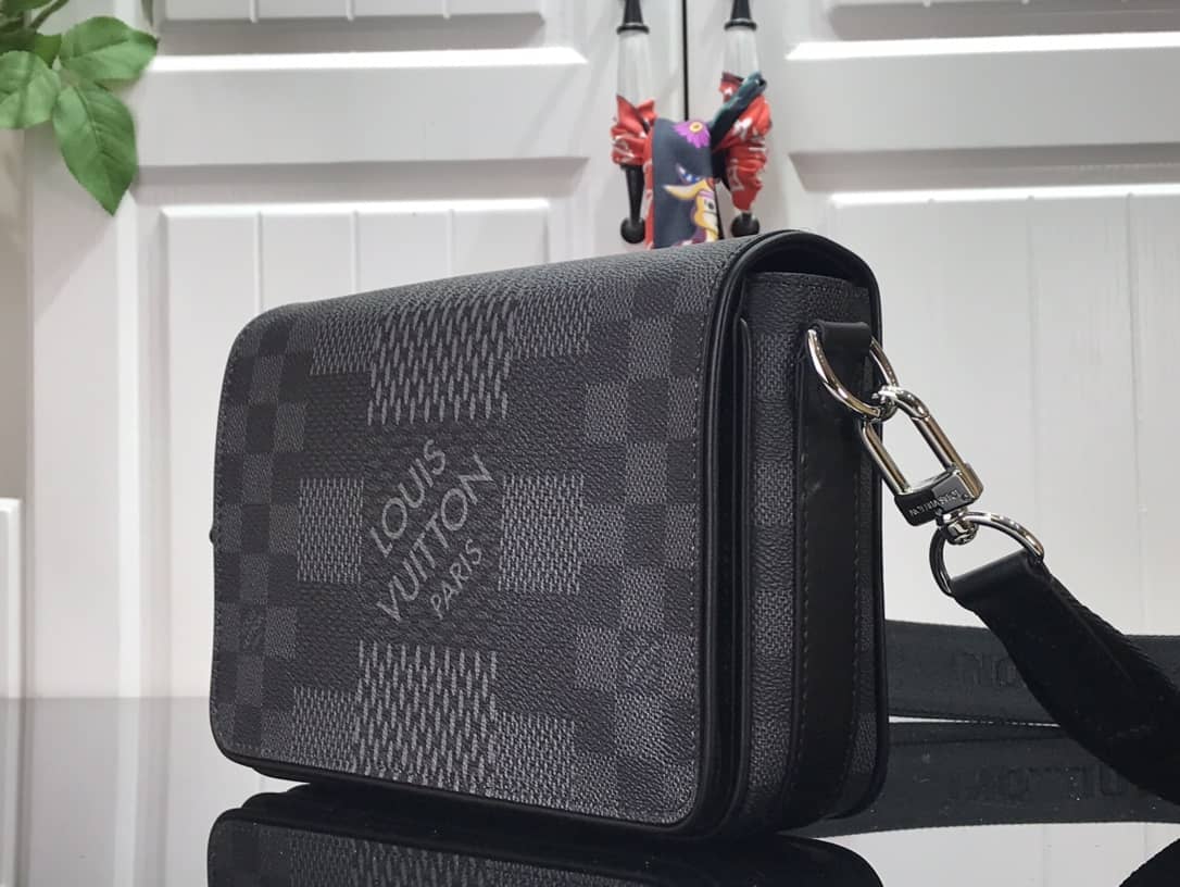 Louis Vuitton Studio Damier Messenger Bag Replica Black N50013