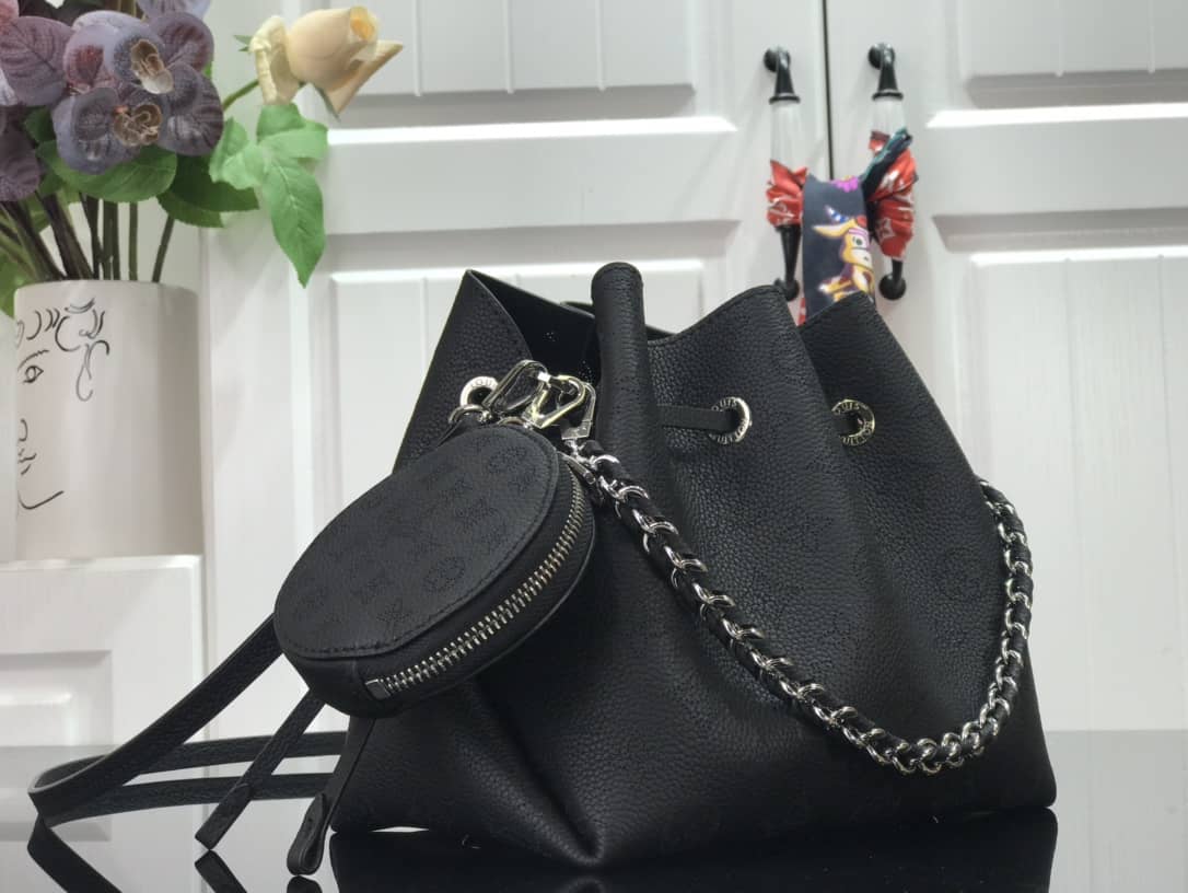 Louis Vuitton Bella Mahina Magnolia Leather Replica Bag Black M57068