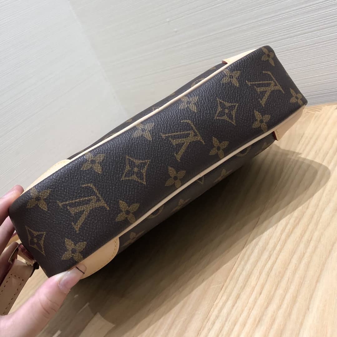 Louis Vuitton Monogram Canvas Trocadero Bag Replica M45397