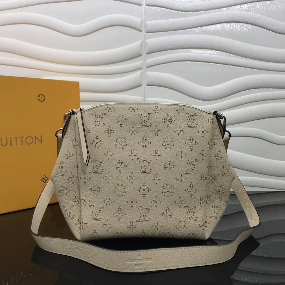 Louis Vuitton Babylone Chain BB 2way Replica Shoulder Bag Beige M51223