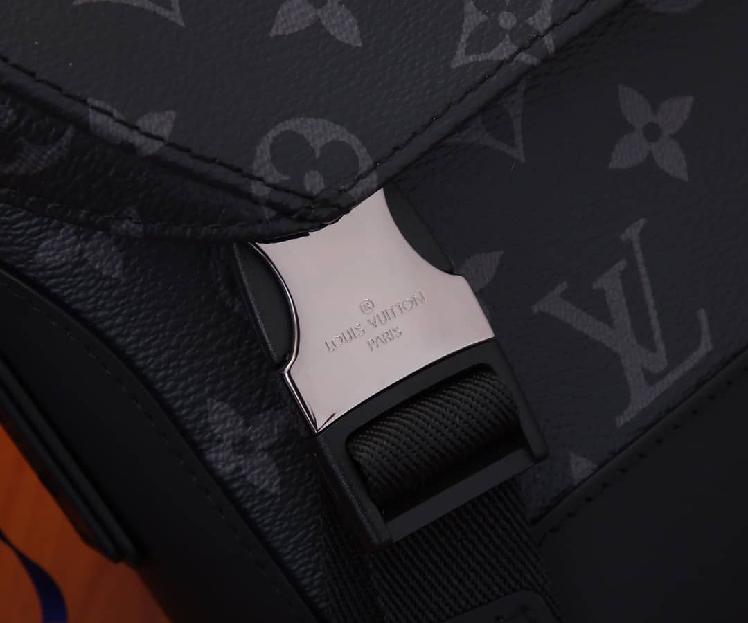 Louis Vuitton Monogramu Messenger PM Voyage Shoulder Bag Replica M40511