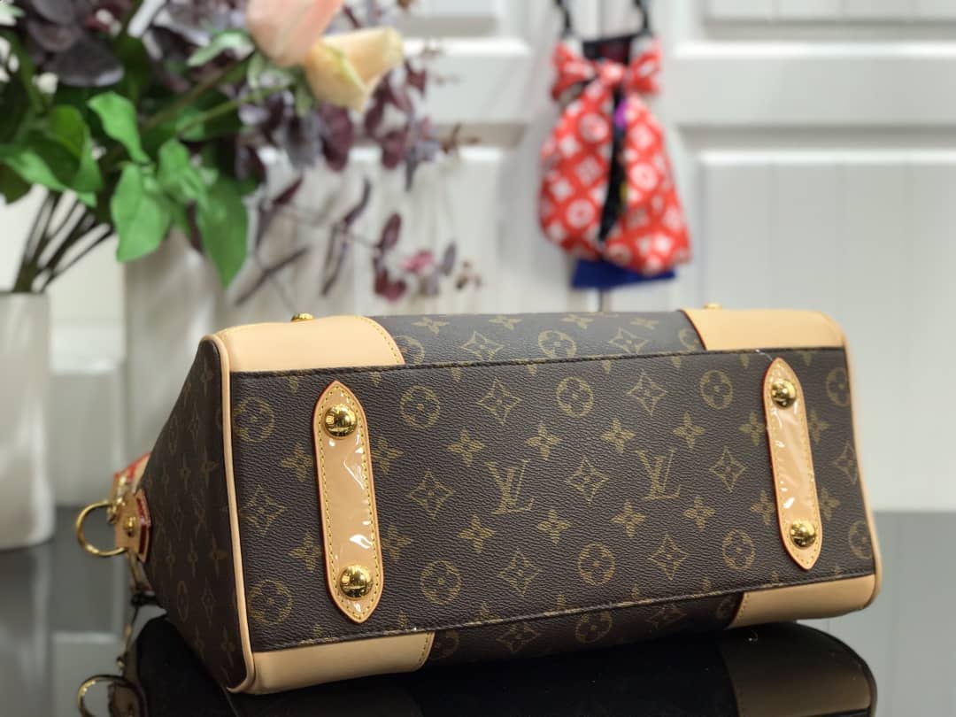Louis Vuitton Monogram Retiro PM 2way Replica Shoulder Bag M40325