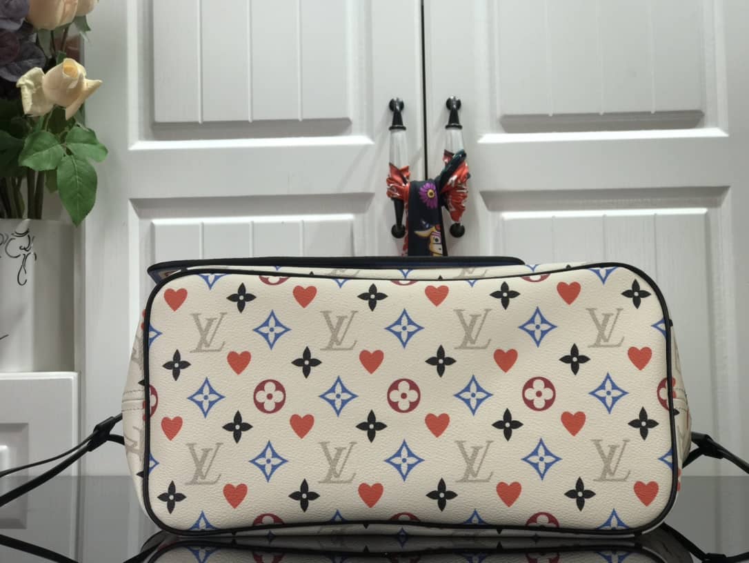 Louis Vuitton Game On Neverfull MM Tote Replica White M57462