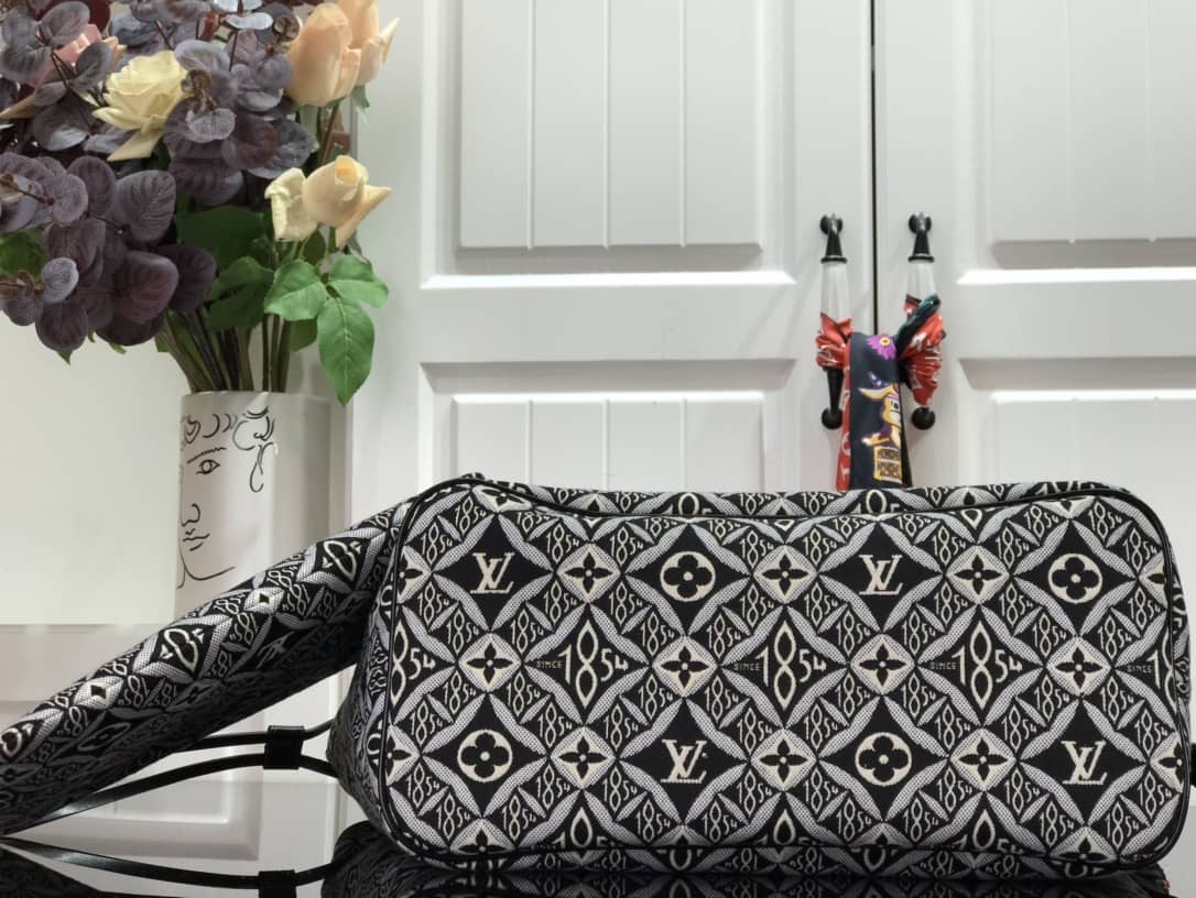 Louis Vuitton Monogram Jacquard Neverfull MM Tote Replica M57230