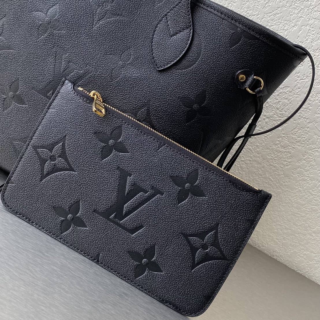 Louis Vuitton Neverfull Dupe MM Monogram Empreinte Leather Bag M45685