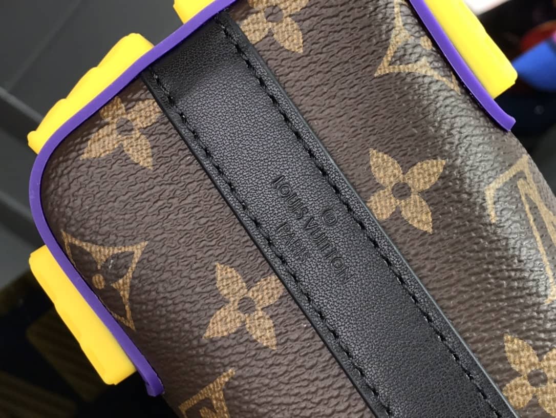 Louis Vuitton Monogram Coated Canvas Cruiser Messenger Bag Replica M57966