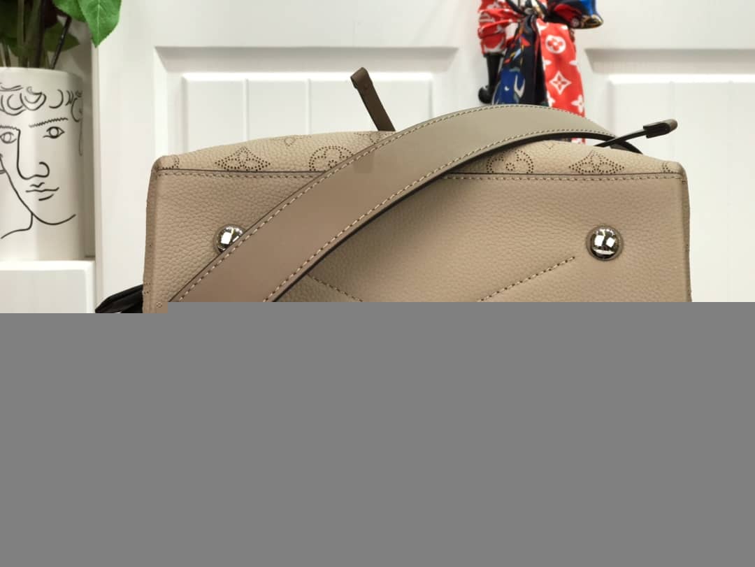 Louis Vuitton Mahina Muria Replica Handbag Gray M55801