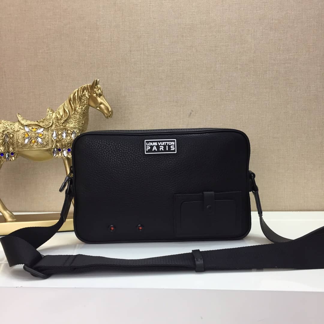 Louis Vuitton Alpha Taurillon Leather Messenger Bag Replica M52767