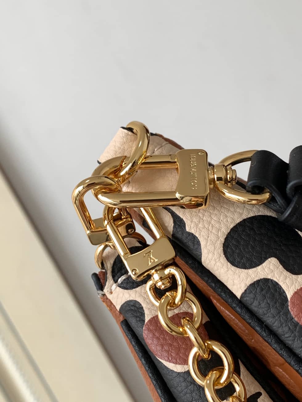 Louis Vuitton Multi Pochette Accessoires Monogram Empreinte M45839 Replica