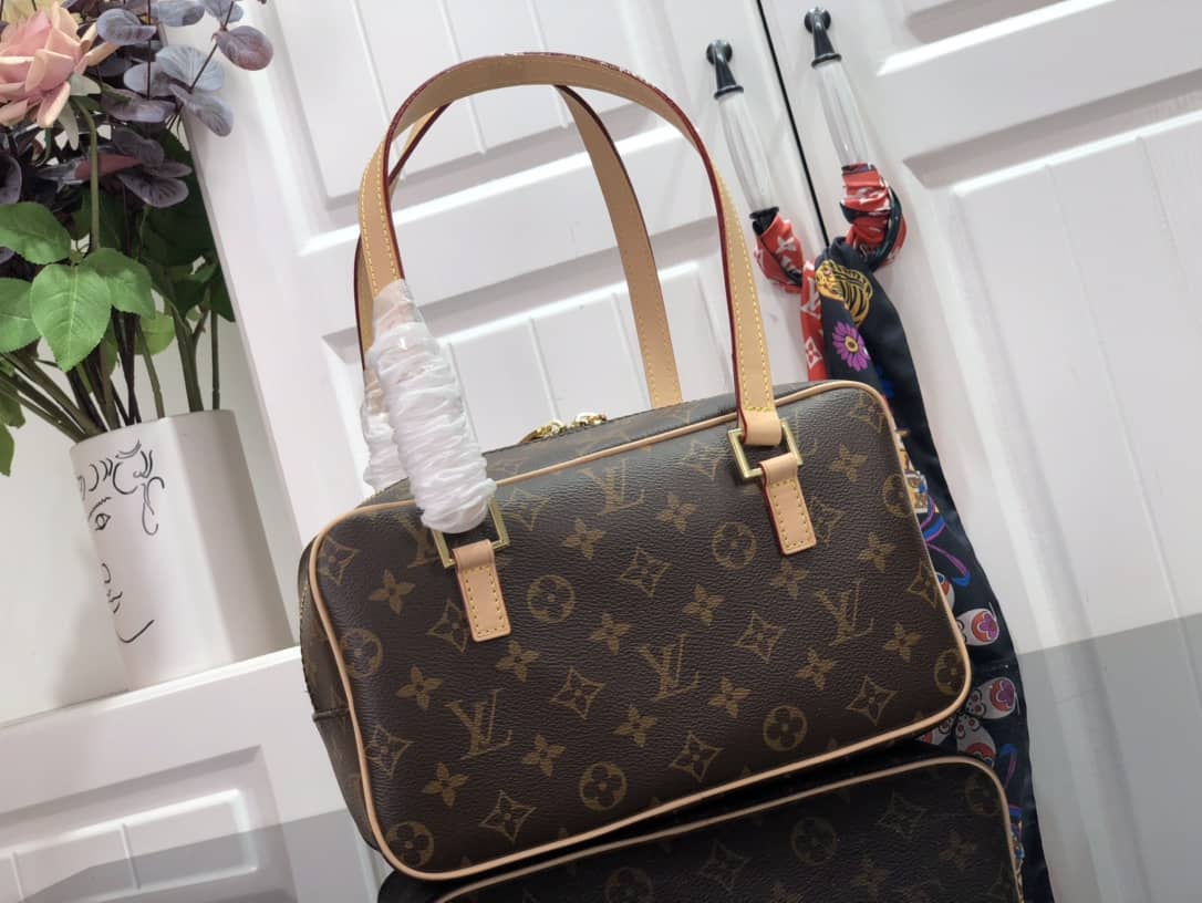 Louis Vuitton Monogram Cite MM Replica Shoulder Bag M51182