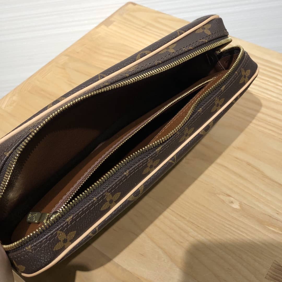 Louis Vuitton Monogram Marly Dragonne Replica Clutch M51825