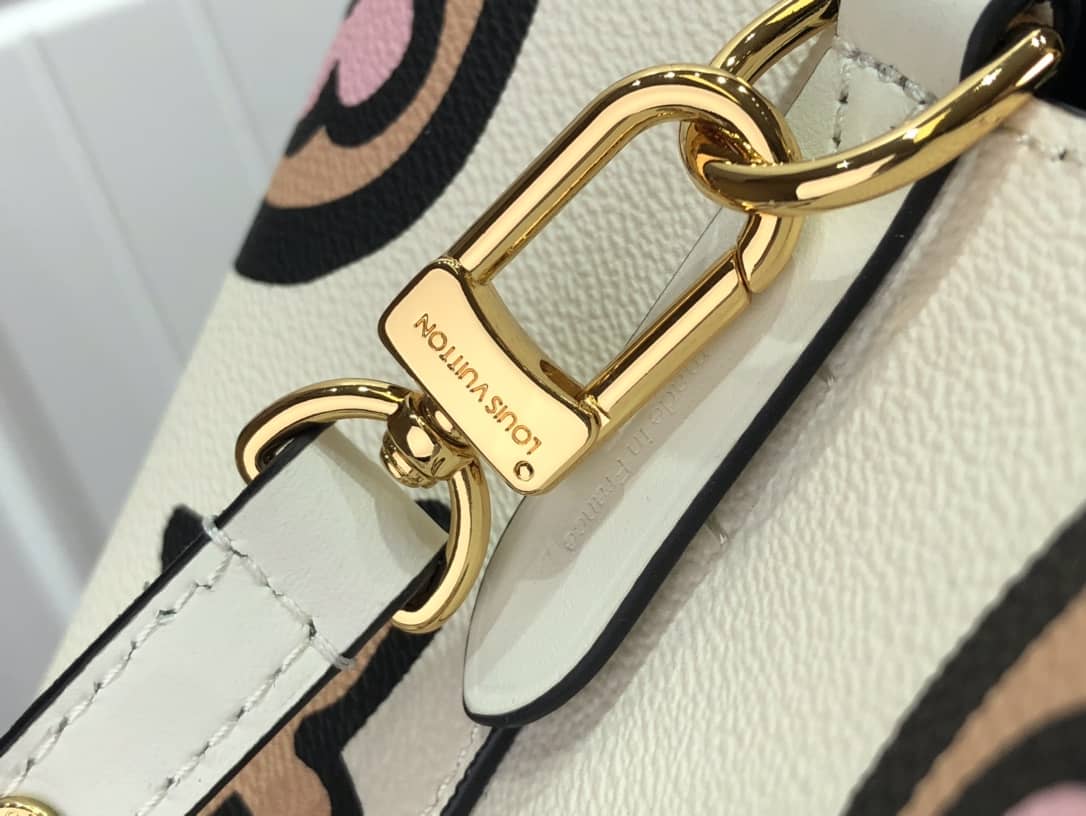 Louis Vuitton NéoNoé MM Replica Bucket Bag M45822