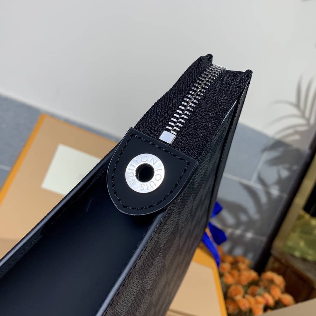 Louis Vuitton Pochette Voyage MM Damier Coated Canvas Clutch Replica N41696