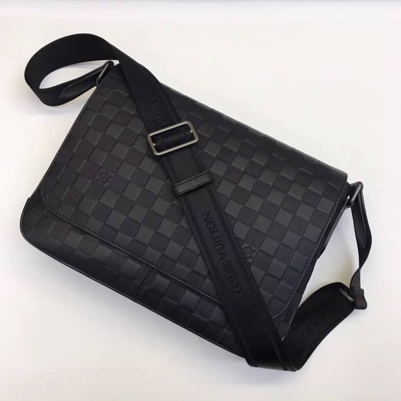 Louis Vuitton Damier Infini District PM Mens Shoulder Bag Replica N41286