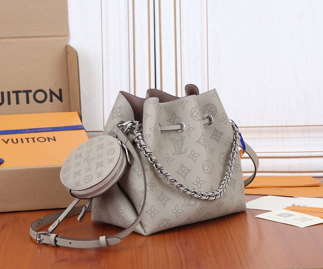 Louis Vuitton Bella Leather Replica Shoulder Bag Gray M57070