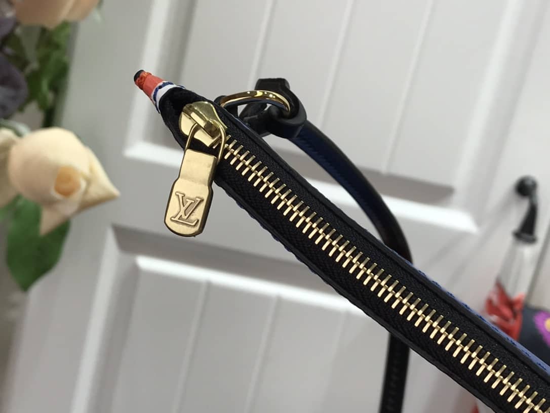 Louis Vuitton Game On Neverfull MM Tote Replica Black M57462