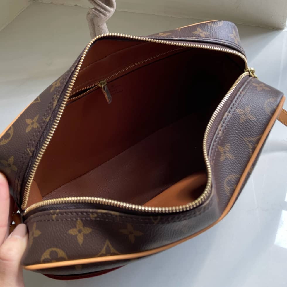 Louis Vuitton Monogram Trocadero 30 M51272 Replica Camera Bag