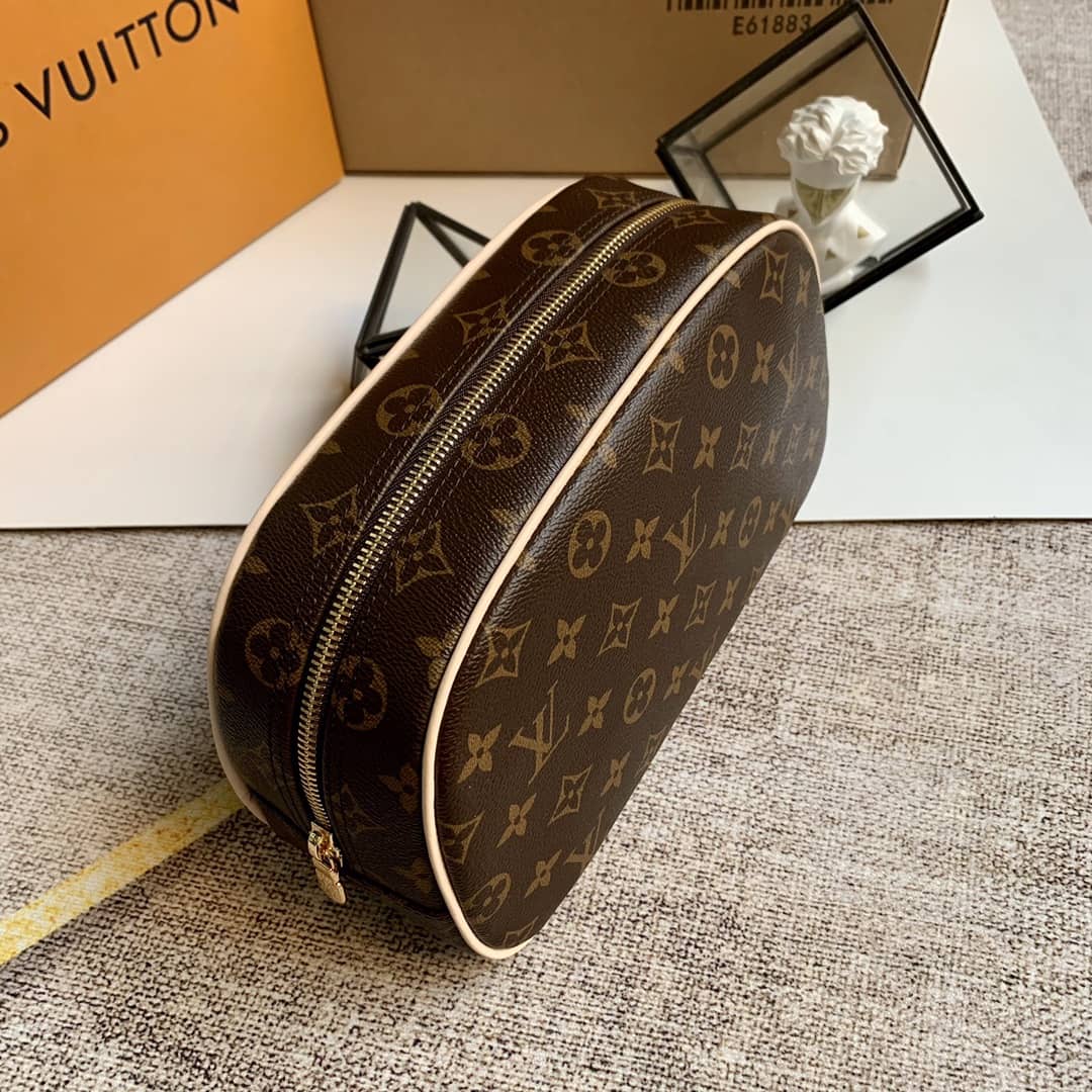 Louis Vuitton Monogram Canvas Toiletry Bag Replica M47527