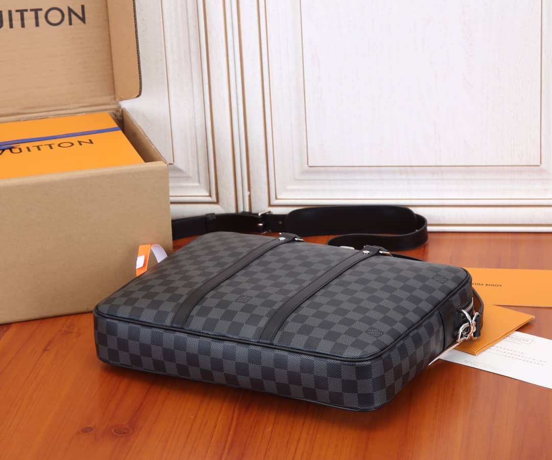 Louis Vuitton Porte Documents Voyage PM Bag Replica N41478