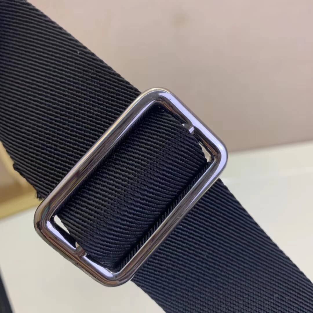 Louis Vuitton Taiga Alex Leather Messenger Bag Replica M30260